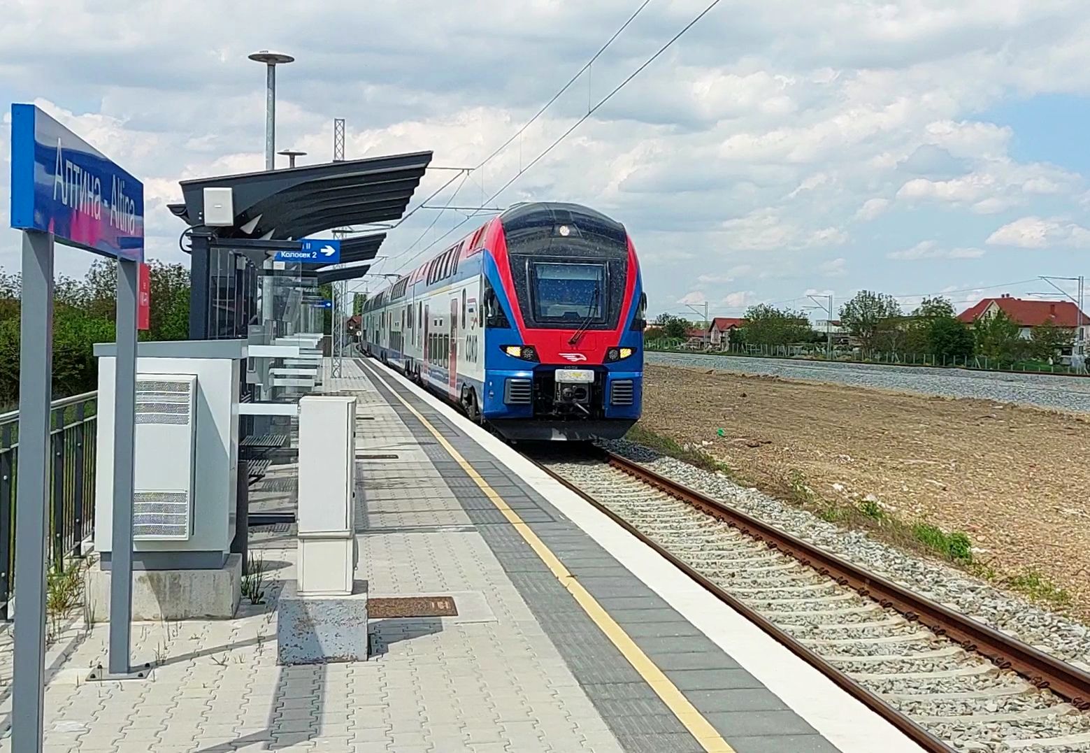 A Soko intercity train, the fast service that also links Belgrade to Subotica